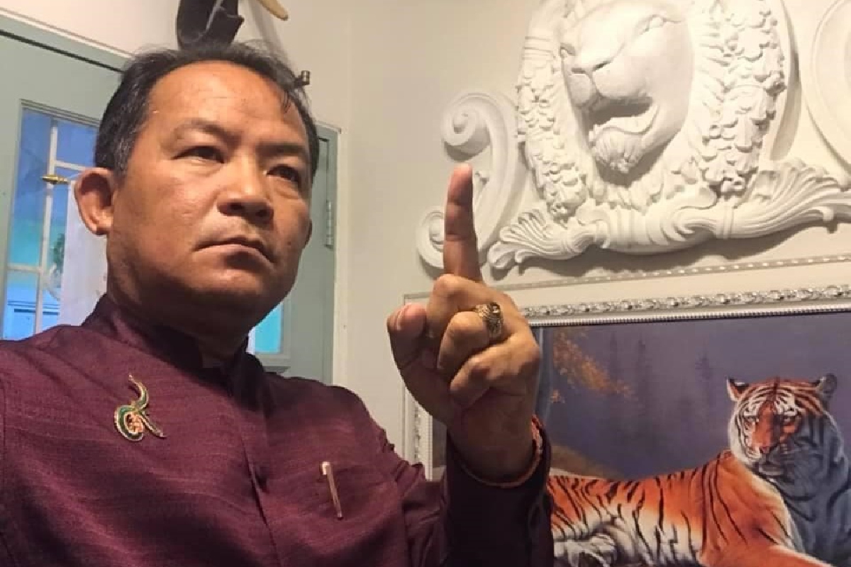 ศรีสุวรรณเตรียมร้องDSIตรวจสอบพิรุธแก้ TOR ประมูลรถไฟฟ้าสีส้ม ศรีสุวรรณเตรียมร้องDSIตรวจสอบพิรุธแก้ TOR ประมูลรถไฟฟ้าสีส้ม