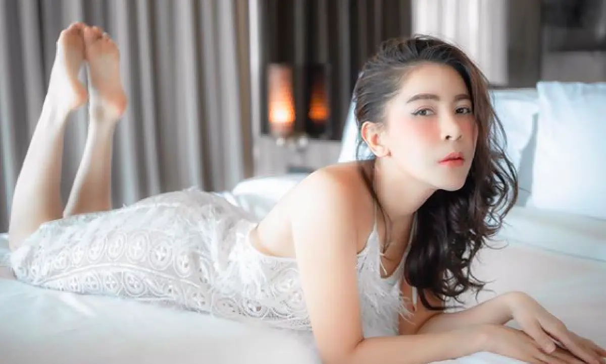 “เป็กกี้ ศรีธัญญา” ทำทะเลเดือด! โชว์สกิลนางแบบมืออาชีพถ่ายภาพชุดว่ายน้ำ หุ่นเป๊ะ ท่าปัง 