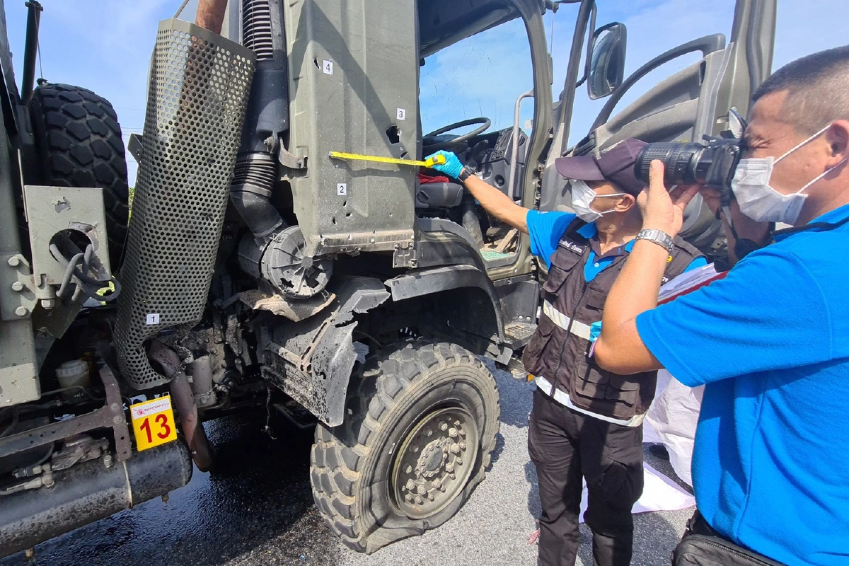 คนร้ายลอบวางบึ้มขบวนรถสับเปลี่ยนกำลังทหารบาดเจ็บ5นาย