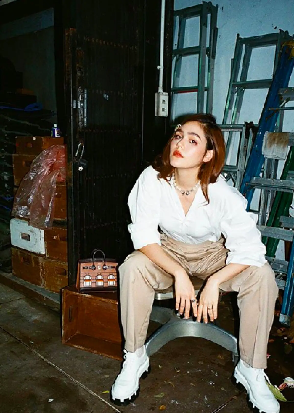 ส่องกระเป๋าใบล่าสุดของ “ชมพู่ อารยา” ราคากว่า 6 ล้านบาท ที่มาพร้อมกับสตอรี่ไม่ธรรมดา