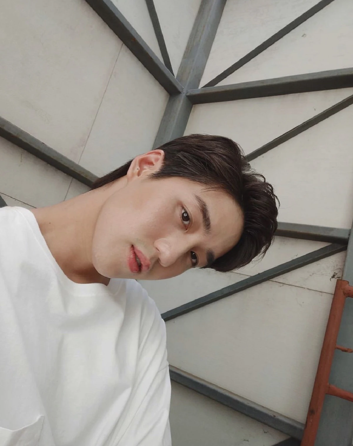 ใจบางหมดแล้ว! ต่อ ธนภพ กับฉากเปิดตัวอาบน้ำโชว์ซิกแพ็คขาวจั๊วะ