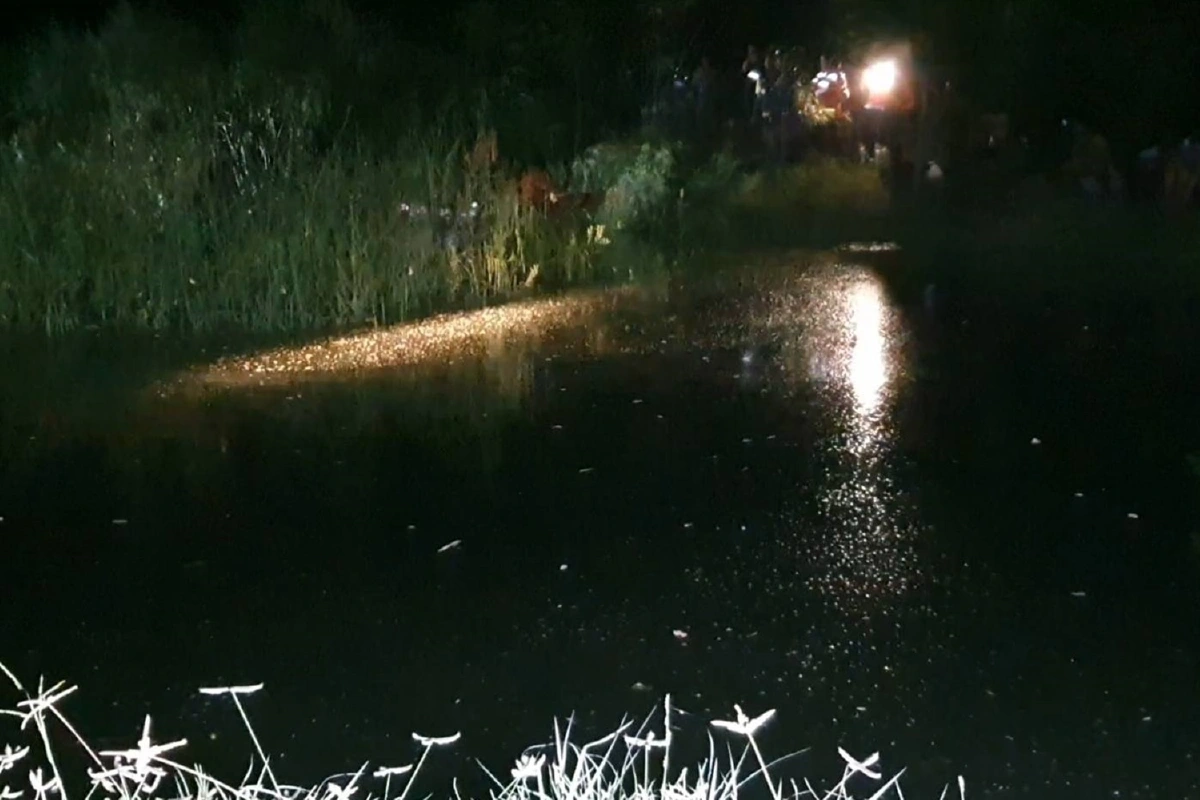 จระเข้หลุดบ่อฟาร์มเลี้ยงลงลำห้วยโดนปืนเจ้าหน้าที่ดำหนีหาย