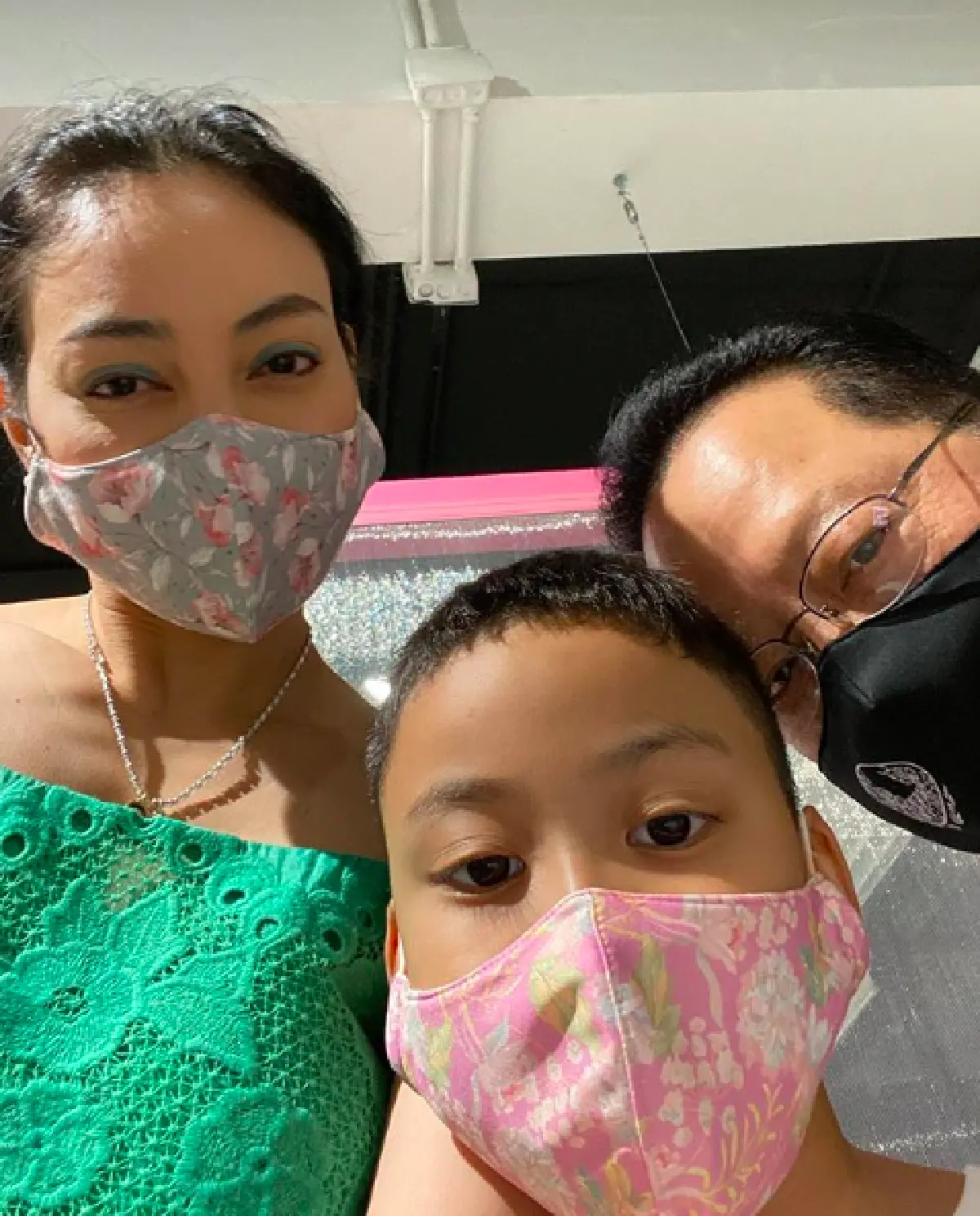  “เจ้าสัวบุญชัย” แจงดราม่า “น้องข้าวหอม” ถูกครูให้อั้นปัสสาวะ-อดน้ำ อีกทั้งการเรียนการสอนไม่เป็นตามที่แจ้ง