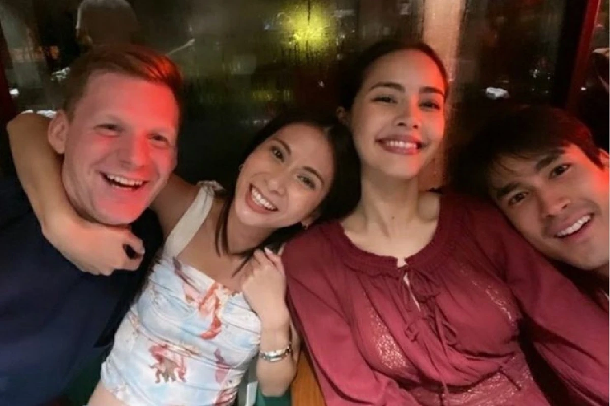 ฟินกันต่อเนื่อง! ณเดชน์-ญาญ่า ดินเนอร์หวานสวมเสื้อคู่..ตัวติดกันมุ้งมิ้ง