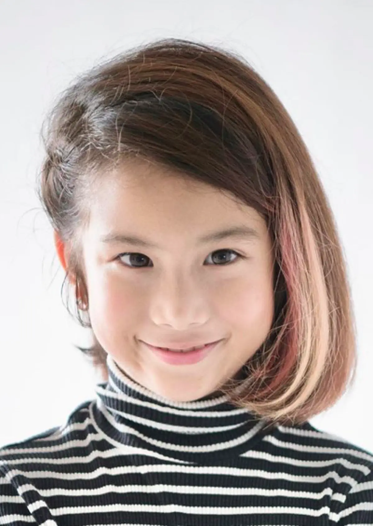 “พลอย จินดาโชติ” อวยพรวันเกิด “น้องเวลา” อายุครบ 8 ขวบ ด้วยภาพถ่ายแบบสุดเก๋ 