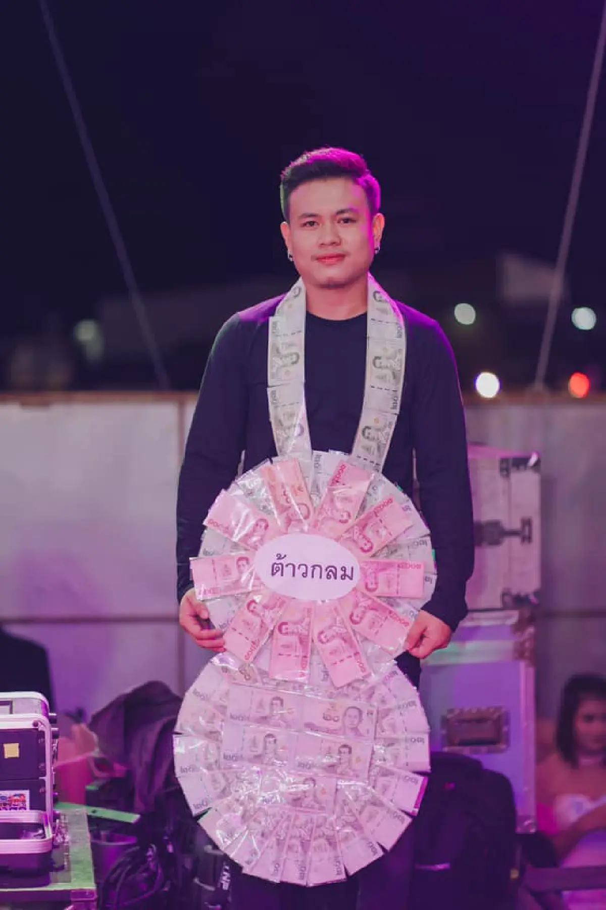 “เจนนี่ ได้หมดถ้าสดชื่น” โพสต์ภาพเงินกองเต็มเตียง ขอบคุณทุกๆ กำลังใจ พร้อมพาค่ายลุยต่อ 