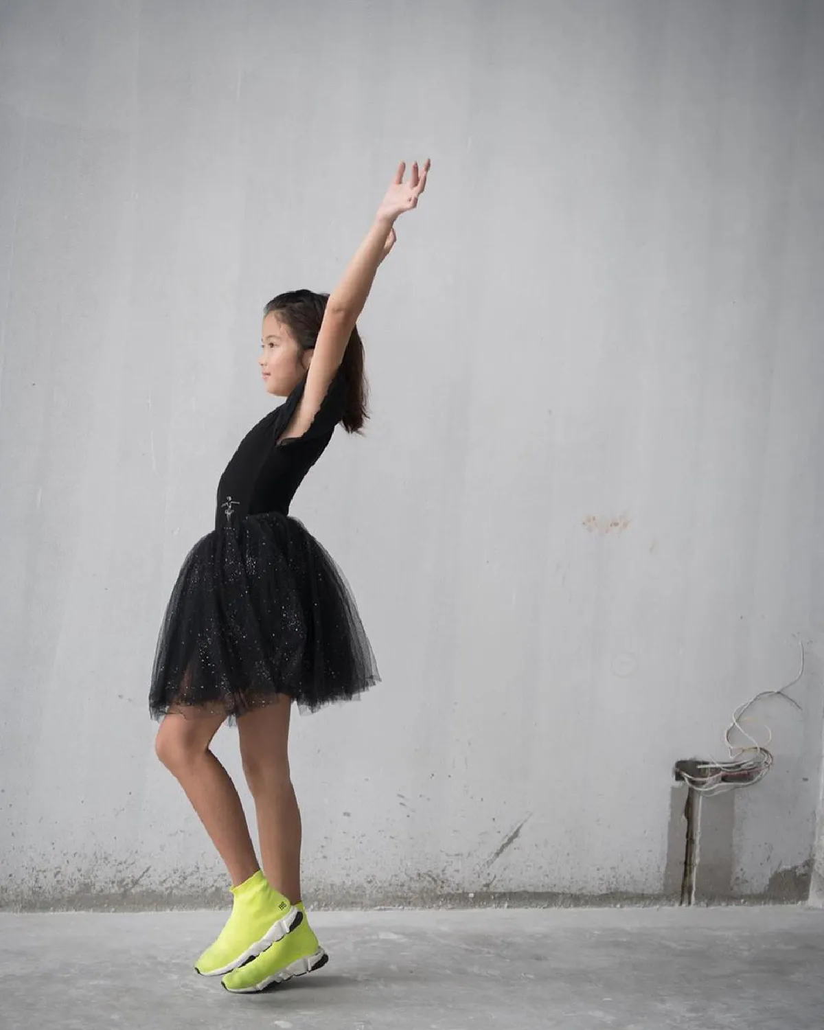 “พลอย จินดาโชติ” อวยพรวันเกิด “น้องเวลา” อายุครบ 8 ขวบ ด้วยภาพถ่ายแบบสุดเก๋ 