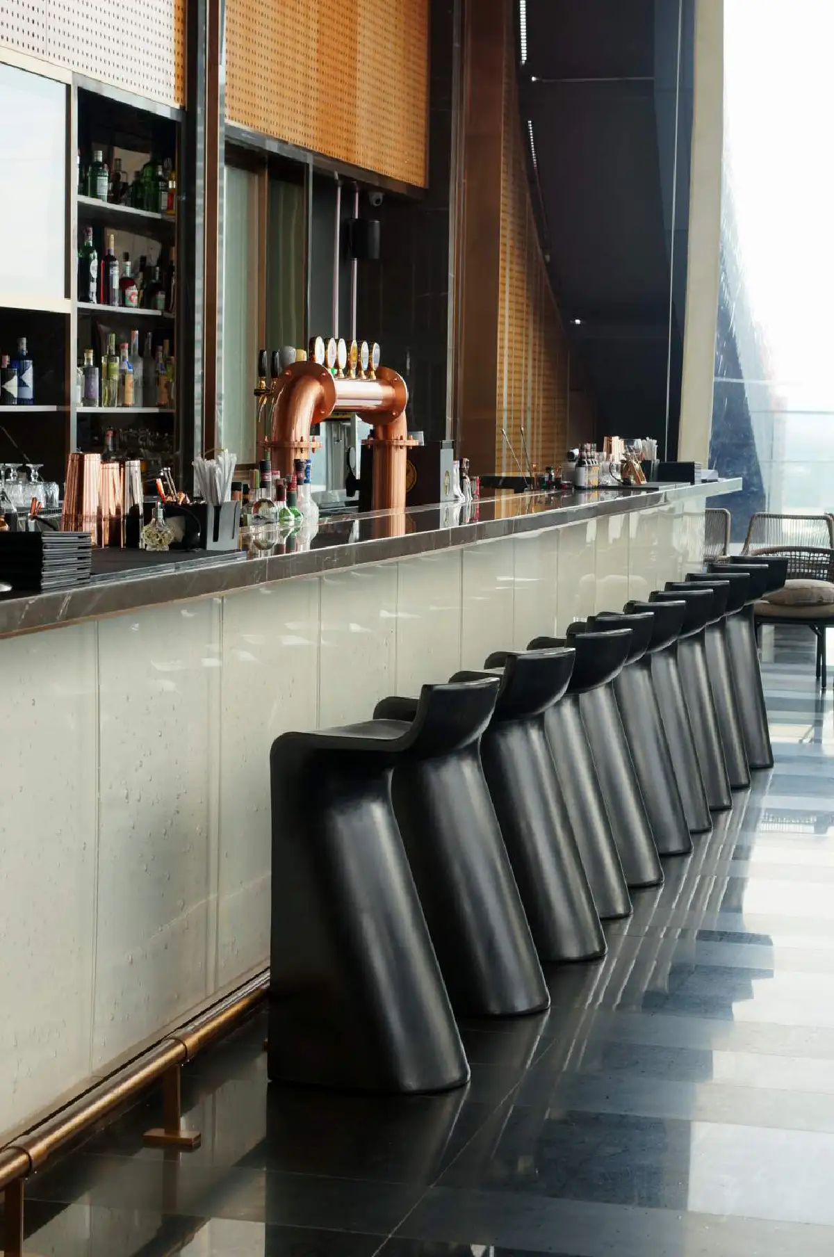 สังสรรค์บนสวรรค์ชั้นดาดฟ้า @Cooling Tower Rooftop Bar