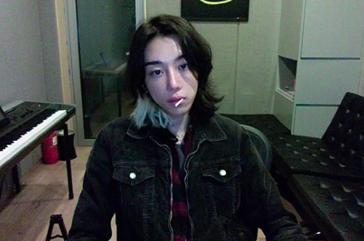  “ลอเรน” ขึ้นแท่นหนุ่มสุดฮอต! หลังถูก “ลิซ่า BLACKPINK” ซบอกใน MV 