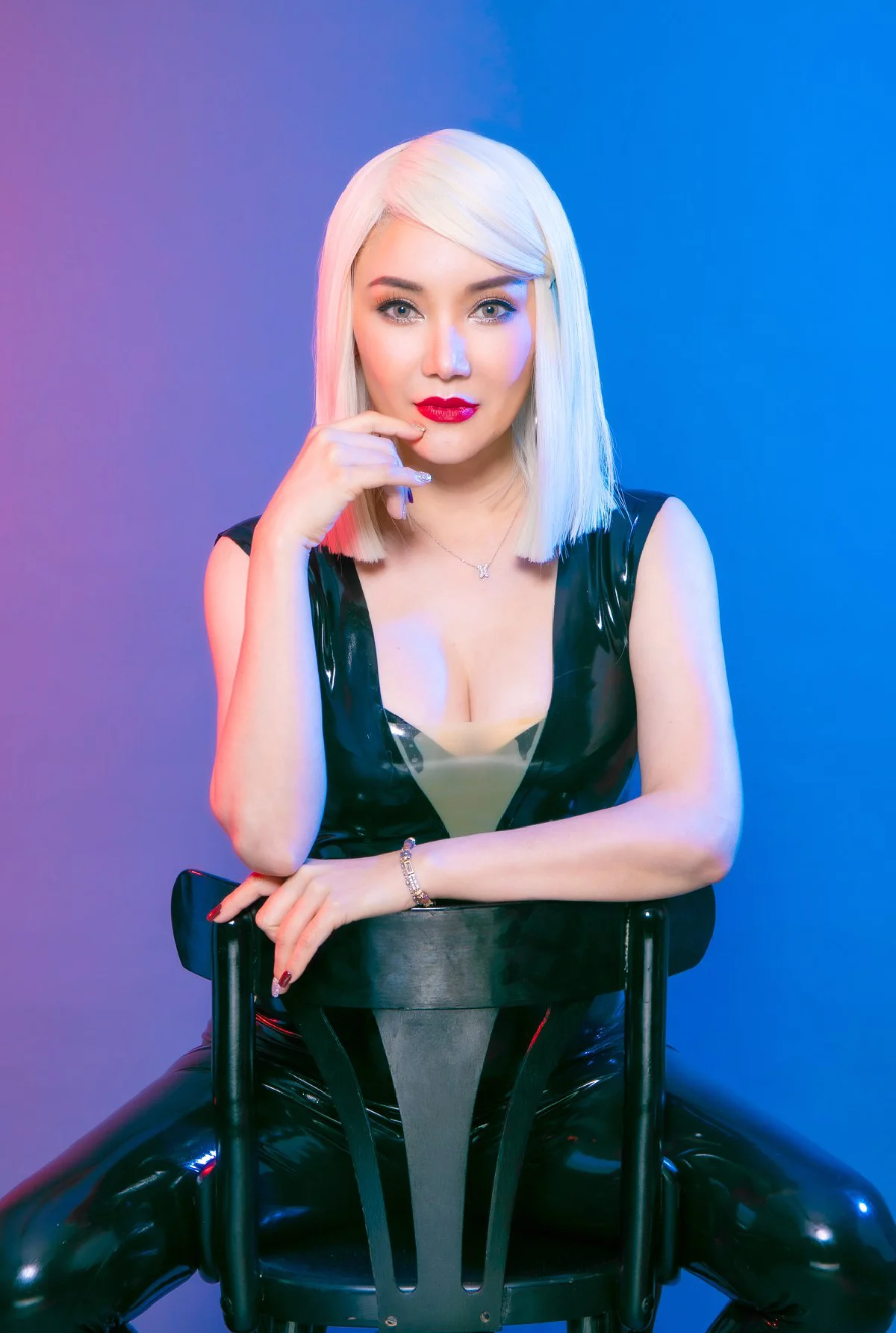 แซ่บไม่เบา! “ปนัดดา เรืองวุฒิ” ดูดไขมันเหลาหุ่นจนเฟิร์ม สวยเช้ง ปังหนักมาก