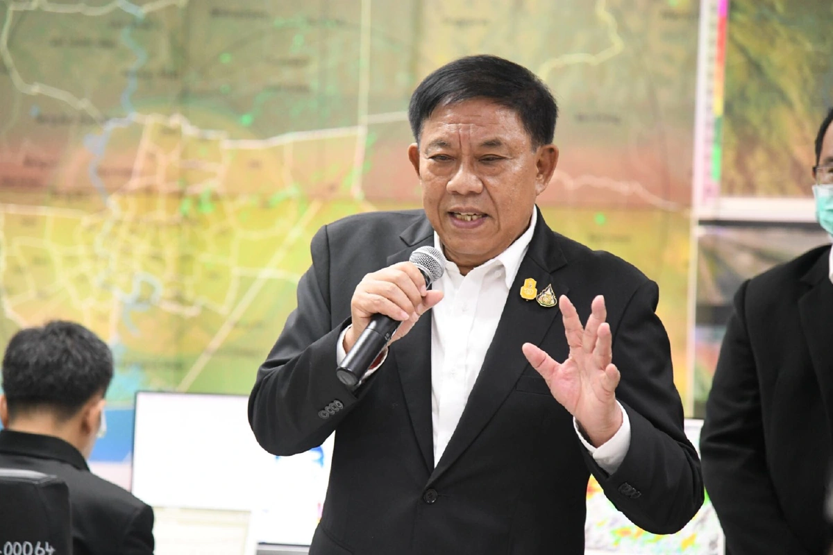 ฝนตกหนักพร้อมรับมือ! กทม.จัดรถรับส่งพื้นที่น้ำท่วมขังชั่วโมงเร่งด่วน