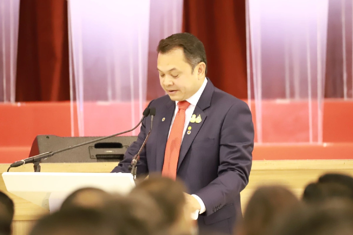 "บิ๊กตู่"กลุ้มใจพูดมากไปถูกไล่ให้ลาออก