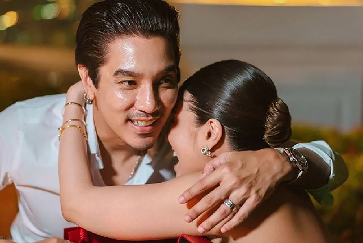  "ใบเตย" ดีใจหนักมาก! “ดีเจแมน” ทำเซอร์ไพรส์มอบเครื่องประดับแบรนด์หรูให้ครบเซ็ต