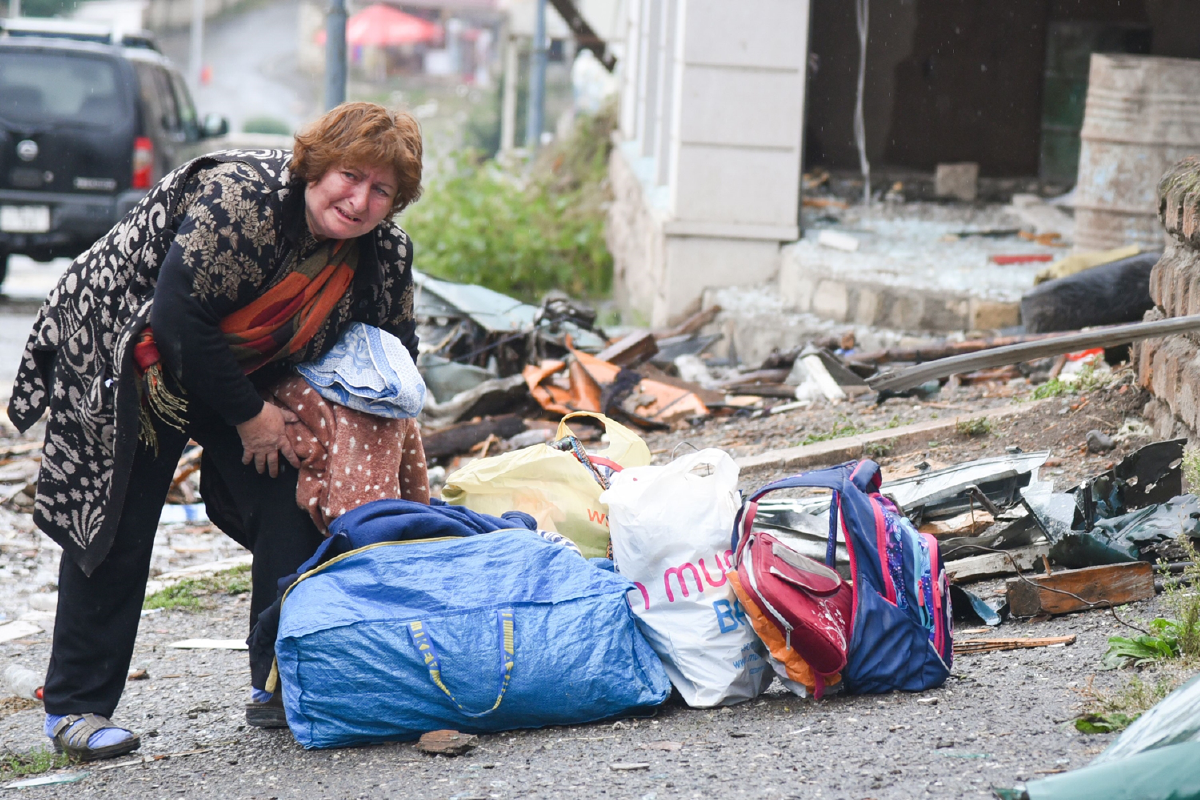 ชาวบ้านกว่า 7 หมื่นชีวิตหนีตายสงครามอาร์เมเนีย-อาเซอร์