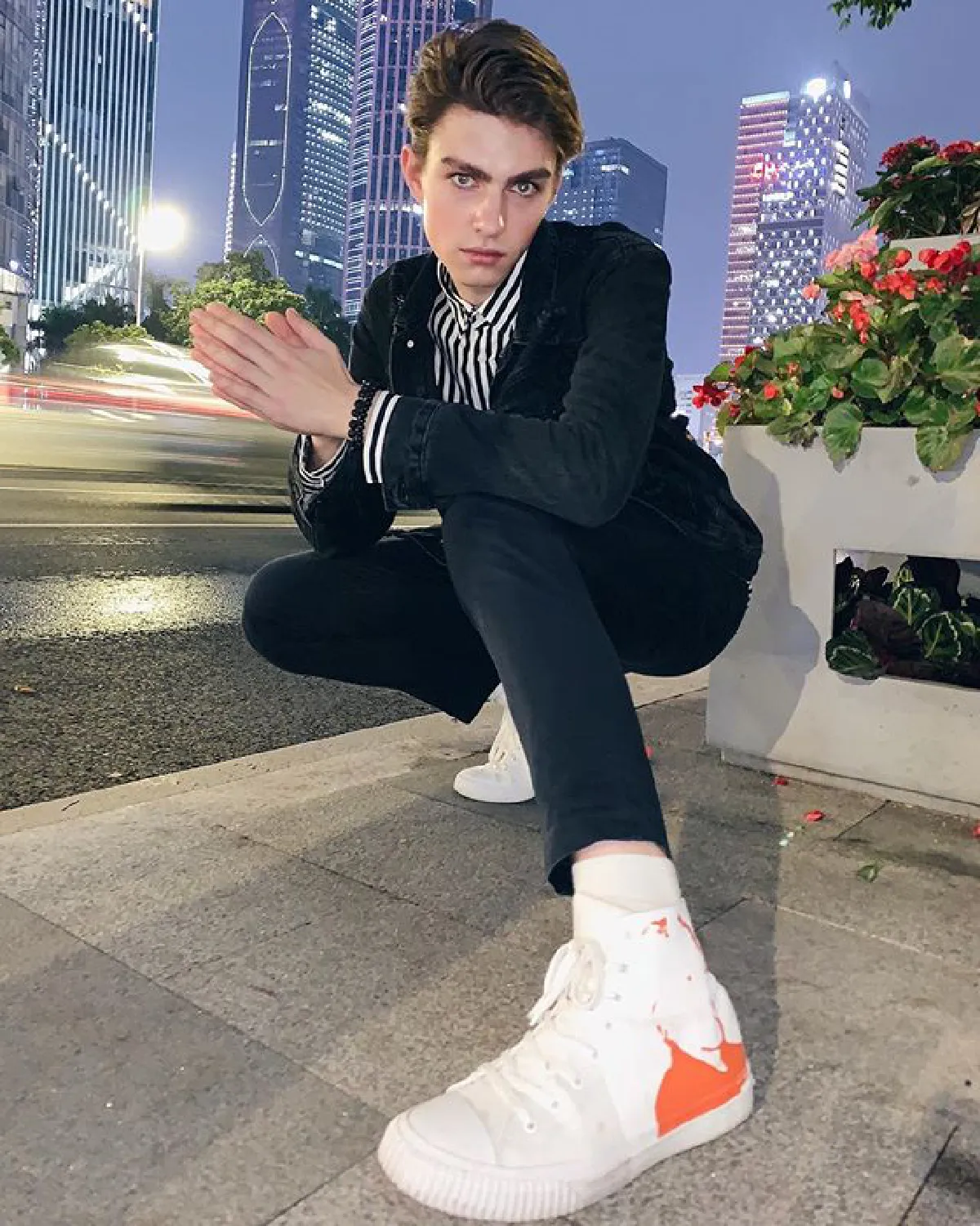  “ซาร่า” เผยภาพความสนิทระหว่าง “วาดิม” กับ “น้องแม็กซ์เวลล์” หลังเคยทดลองใช้ชีวิตร่วมกัน