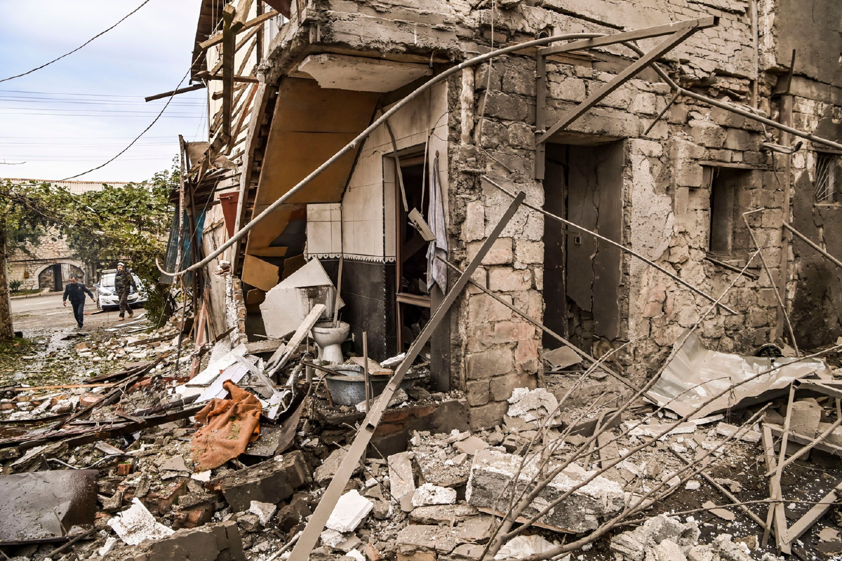 ชาวบ้านกว่า 7 หมื่นชีวิตหนีตายสงครามอาร์เมเนีย-อาเซอร์