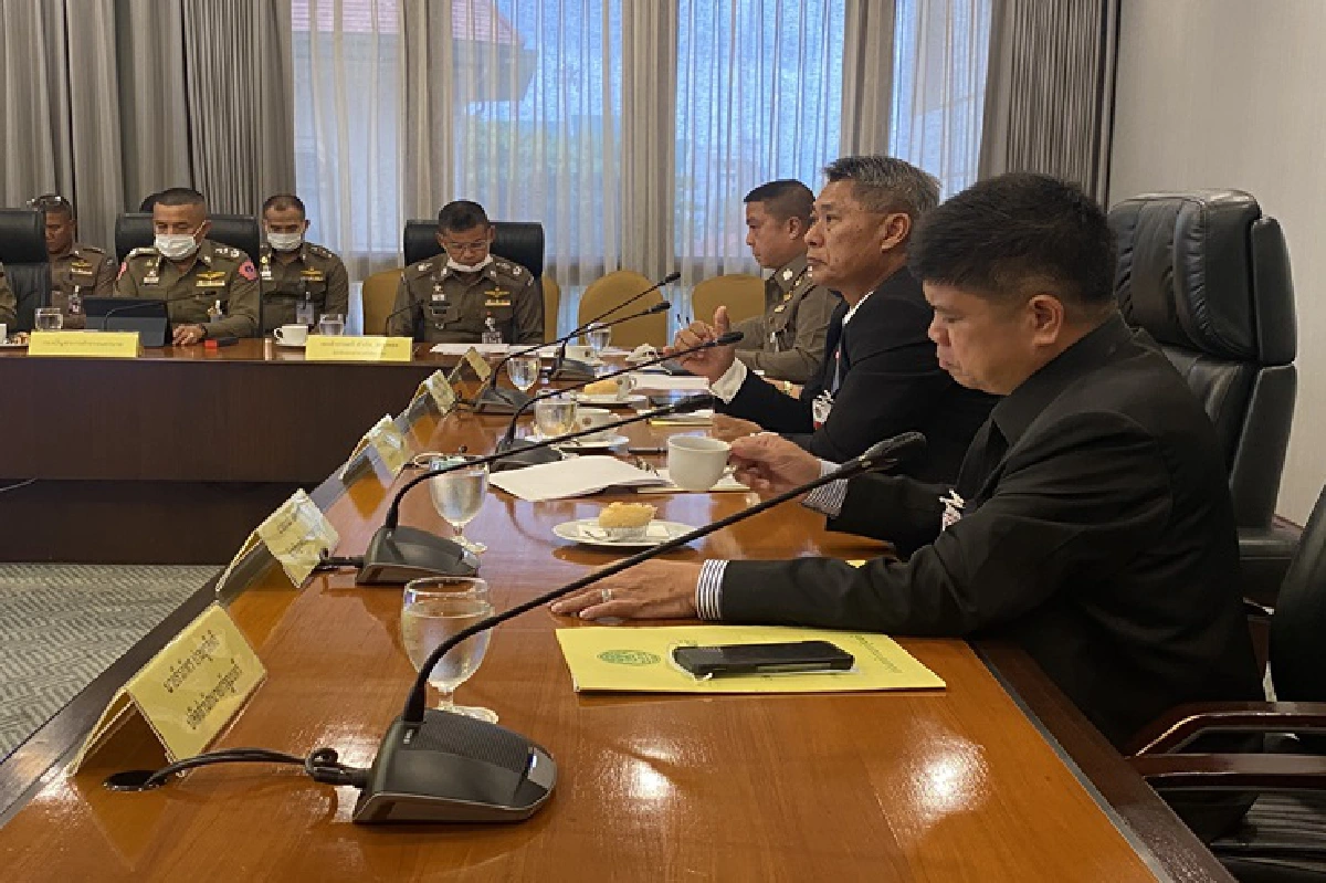 ทำเนียบฯ ถกรับมือม็อบ 14 ตุลา รปภ.เข้ม