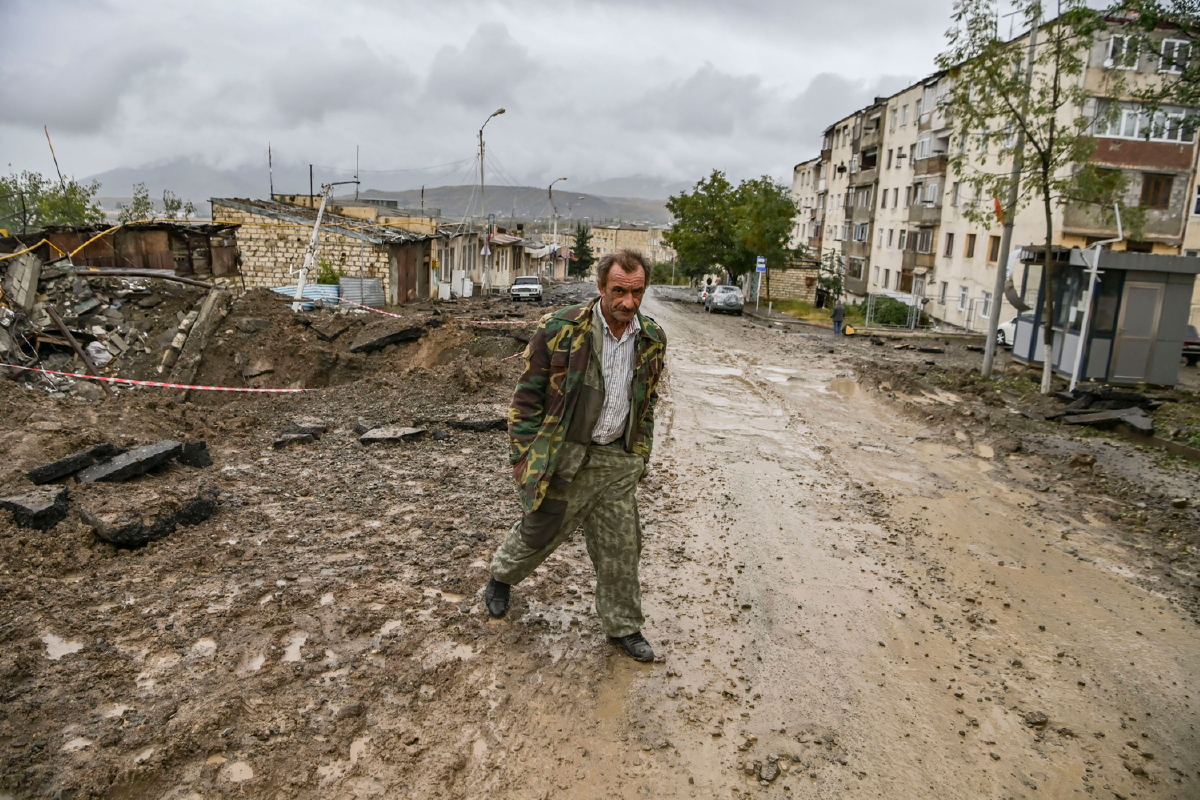 ชาวบ้านกว่า 7 หมื่นชีวิตหนีตายสงครามอาร์เมเนีย-อาเซอร์