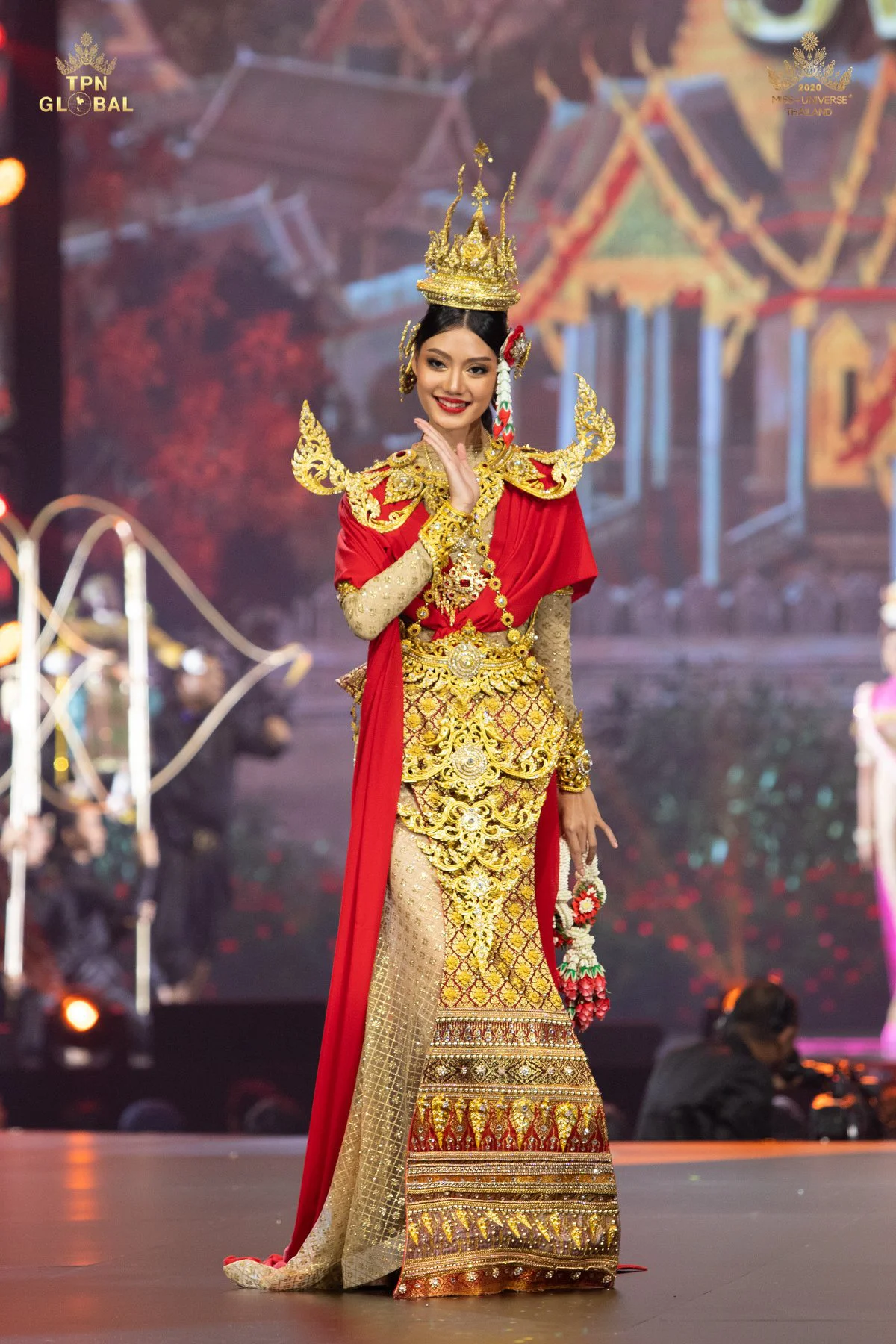 MUT 2020 สวยงามเฉิดฉาดทุกคน..ในชุดประจำชาติธีมวรรณคดีไทย