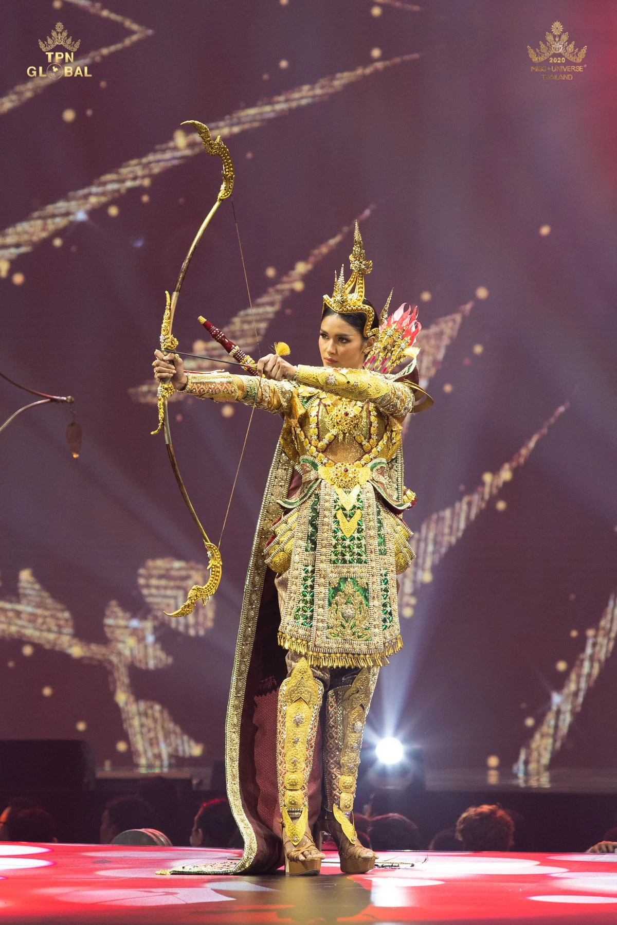 MUT 2020 สวยงามเฉิดฉาดทุกคน..ในชุดประจำชาติธีมวรรณคดีไทย