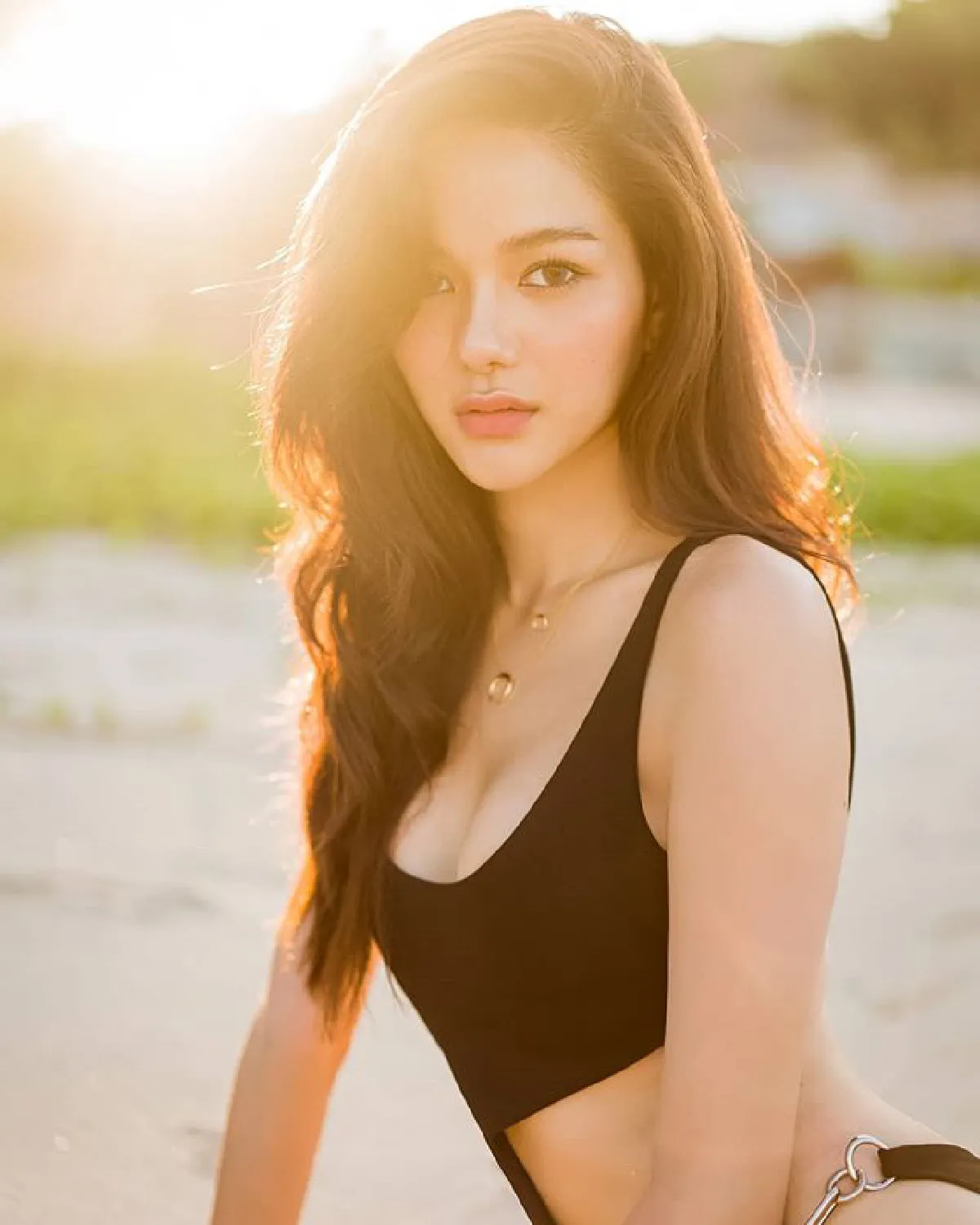 หรือว่าไม่โสดแล้ว? กวาง เดอะเฟซ สวีทแนบชิด โมสต์ วิศรุต บนเรือกลางทะเล