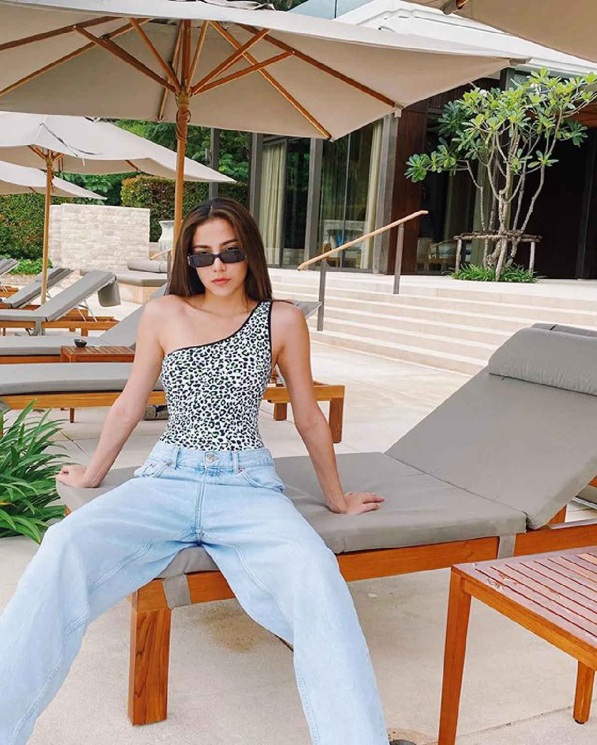 คู่นี้ยังไง? จีน่า เดอะเฟซ-ทอย ปฐมพงศ์ ถูกจับตาหลังโพสต์ภาพถ่ายที่เดียวกัน