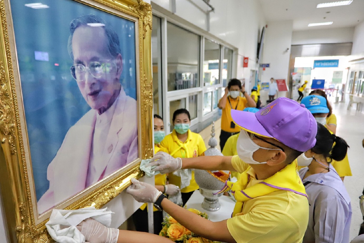 จิตอาสาทั่วประเทศพร้อมใจทำความดีด้วยถวายเป็นพระราชกุศล จิตอาสาทั่วประเทศพร้อมใจทำความดีด้วยถวายเป็นพระราชกุศล