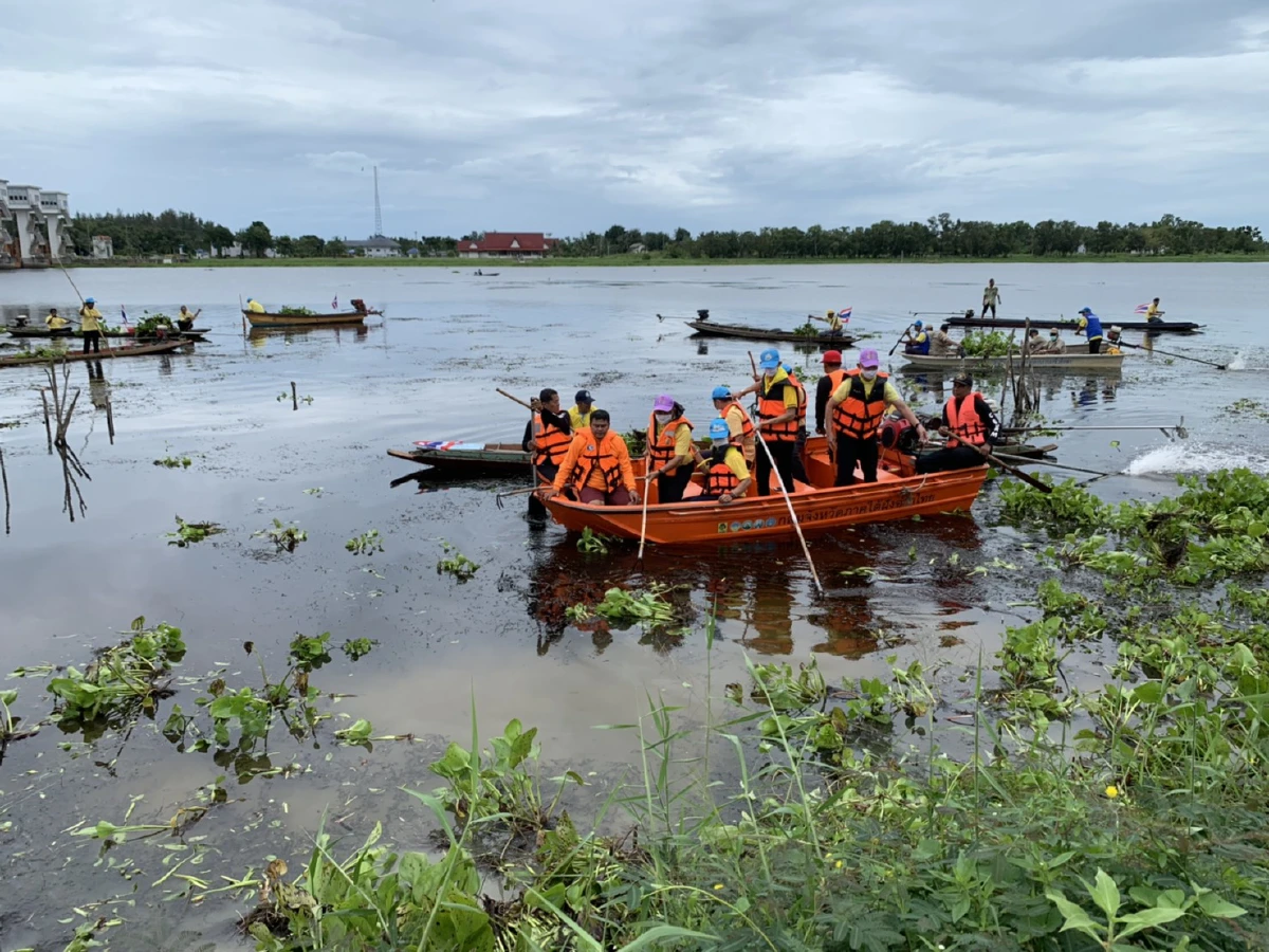จิตอาสาทั่วประเทศพร้อมใจทำความดีด้วยถวายเป็นพระราชกุศล