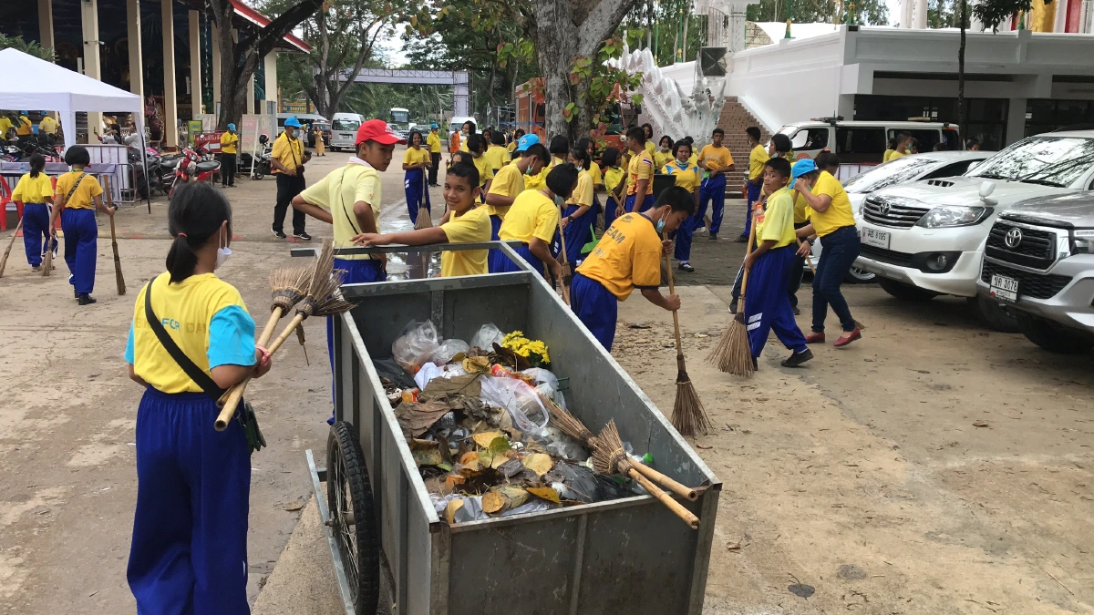 จิตอาสาทั่วประเทศพร้อมใจทำความดีด้วยถวายเป็นพระราชกุศล