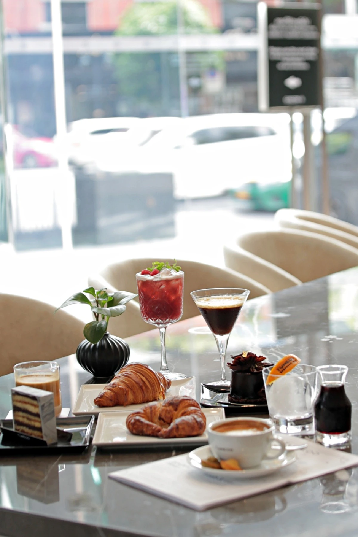 Tuxedo Espresso Bar ศิลปะแห่งรสชาติที่ซับซ้อนของกาแฟขั้นสูง