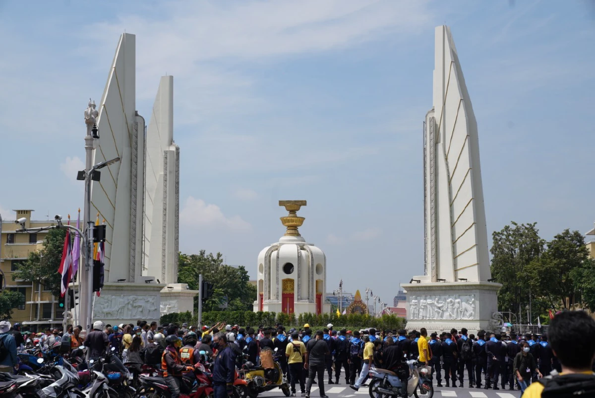 ตร.ย้ำห้ามม็อบทุกกลุ่มชุมนุมค้างคืน ระดมกำลัง1.5หมื่นนายคุมพื้นที่