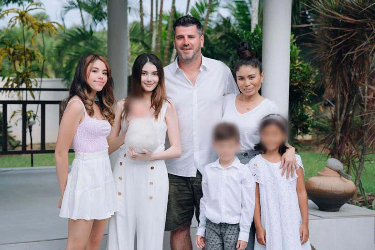 “ซาร่า คาซิงกินี” เผยแล้ว เด็กผู้หญิงอีกคนในรูปคือใคร หลังคนสงสัยหน้าคล้าย “น้องแม็กซ์เวลล์”