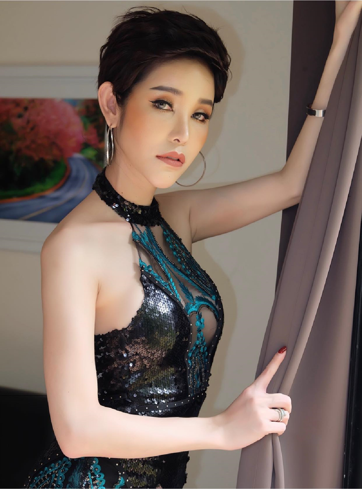 ทำความรู้จัก “หมวย โซฮอท” สาวประเภทสองคนดัง ดีกรี Miss ACDC 2019