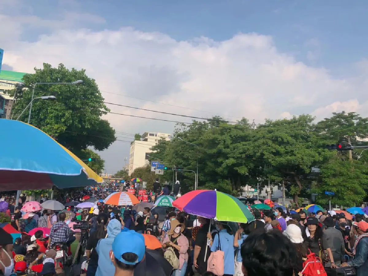  "แคน นายิกา" อดีต BNK48 เข้าร่วมชุมนุมม็อบ14 ตุลา แต่ถูกแซะระวังพ่อแม่เสียใจ งานนี้คุณพ่อมาตอบเอง