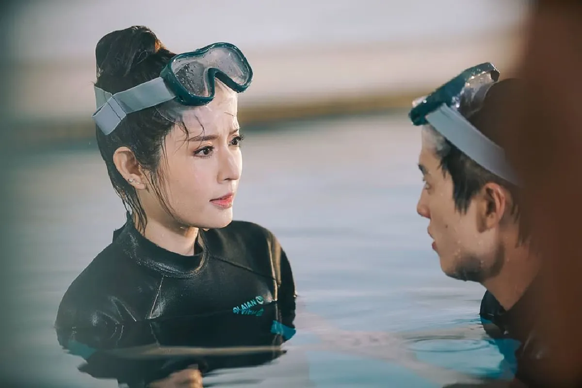 “แอฟ ทักษอร” เกิดอุบัติเหตุกลางกองล้มหงายหัวฟาดพื้น แต่ยิ้มสู้ขอถ่ายต่อ