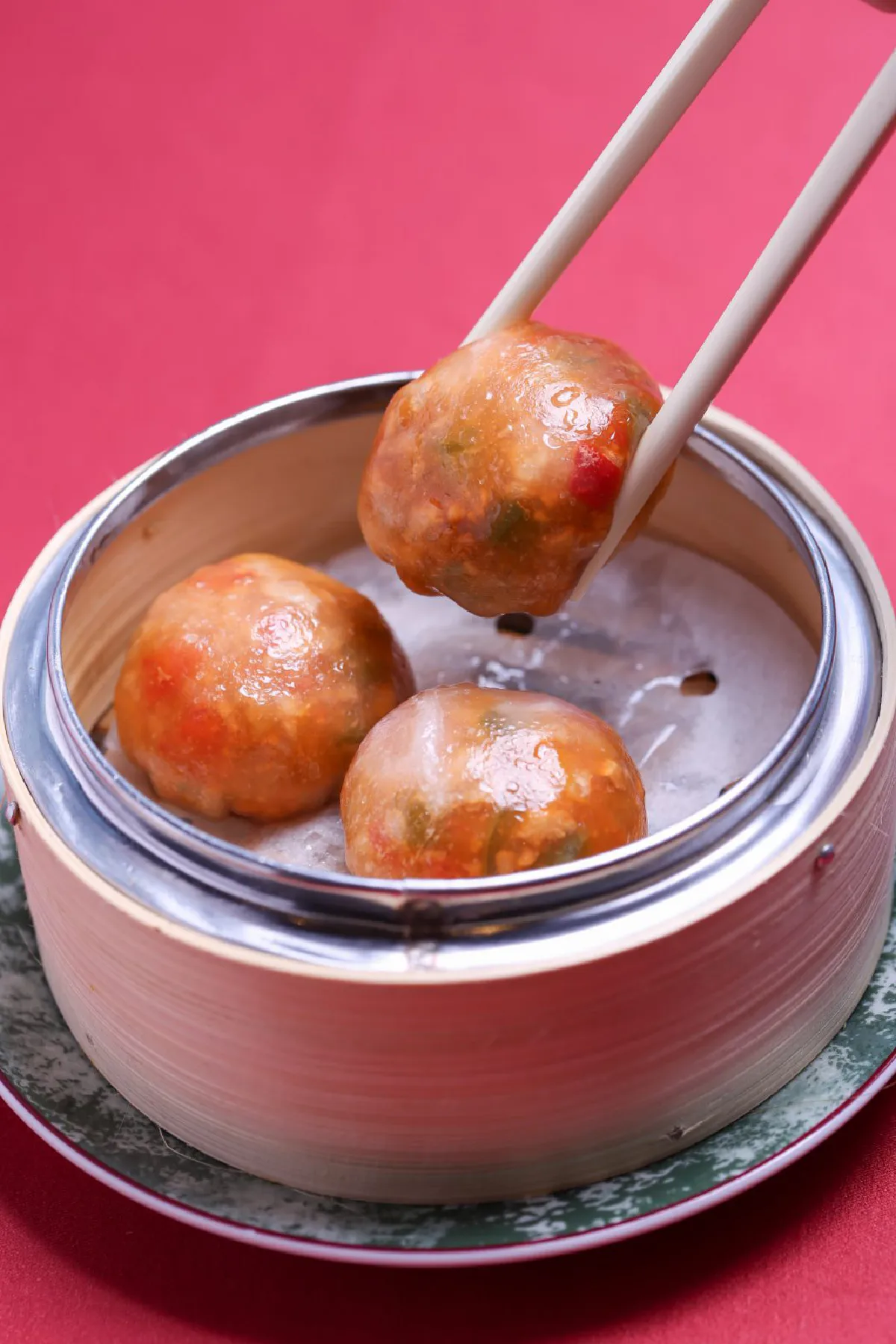 คาราวานอาหารเจแบบจัดเต็ม ณ ห้องอาหารจีนไดนาสตี้ 