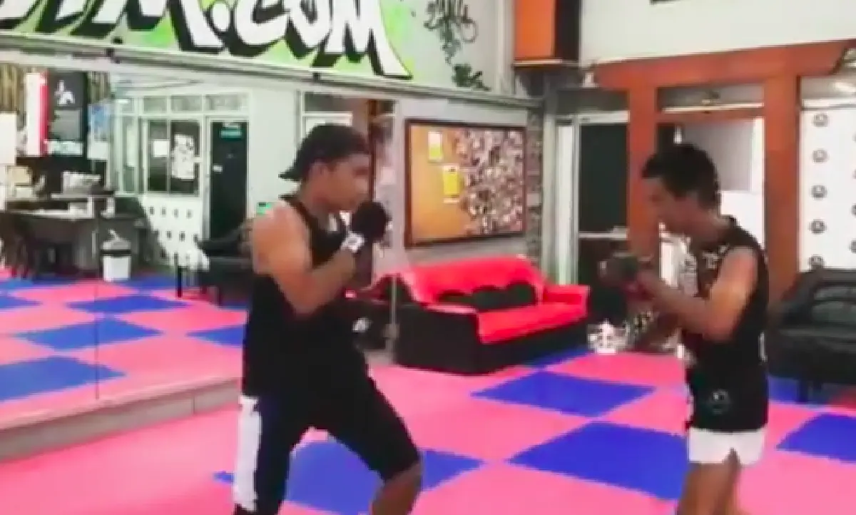 “ฟิลลิปส์ ทินโรจน์” แชมป์ The Face Men ขึ้นชกแทน “ซีดี” ใน 10 Fight 10 