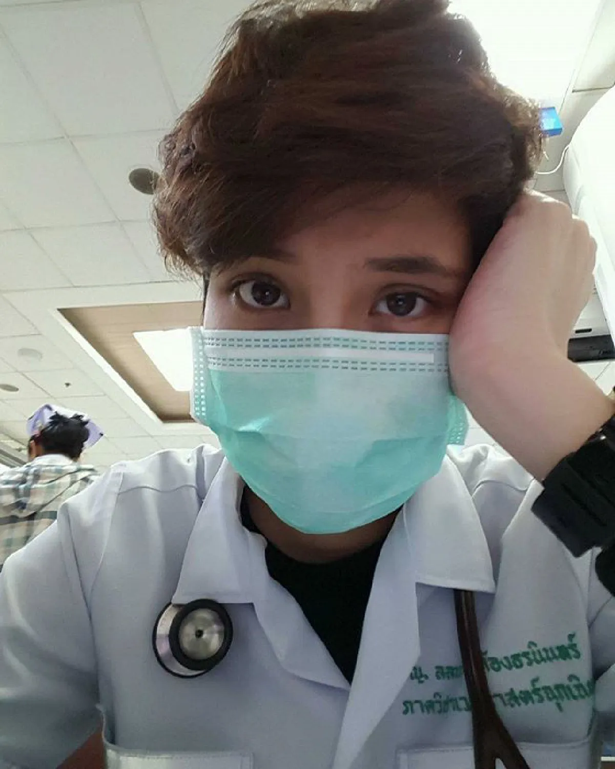 "เจี๊ยบ ลลนา" ขอสนับสนุนแถลงการณ์ 5 ข้อ หลังเห็นภาพรถพยาบาลไม่สามารถผ่านแนวกั้นจนท. ได้