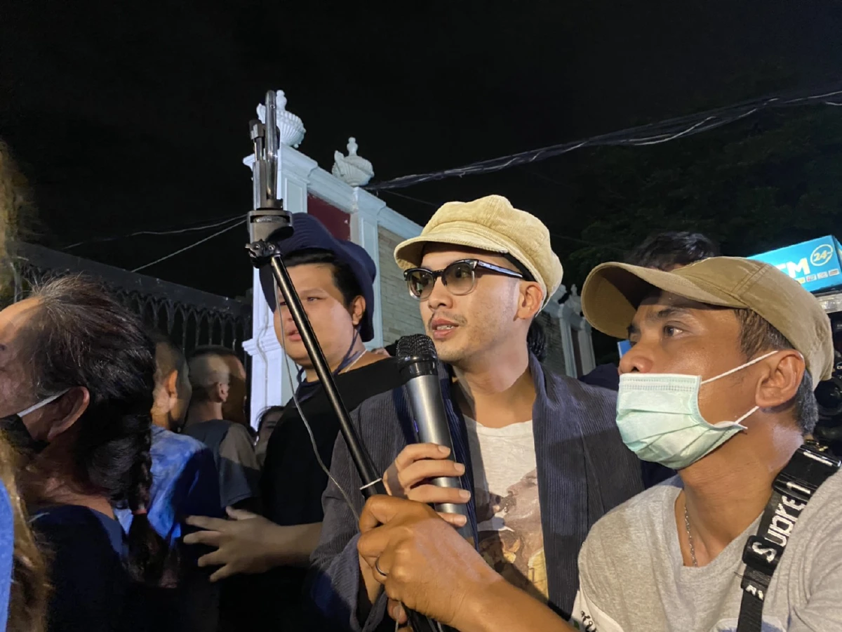 “แอมมี่ เดอะบอททอมบลูส์” พร้อมพวกออกจากคุกแล้ว! แต่ต้องมารายงานตัวทุก 2 สัปดาห์