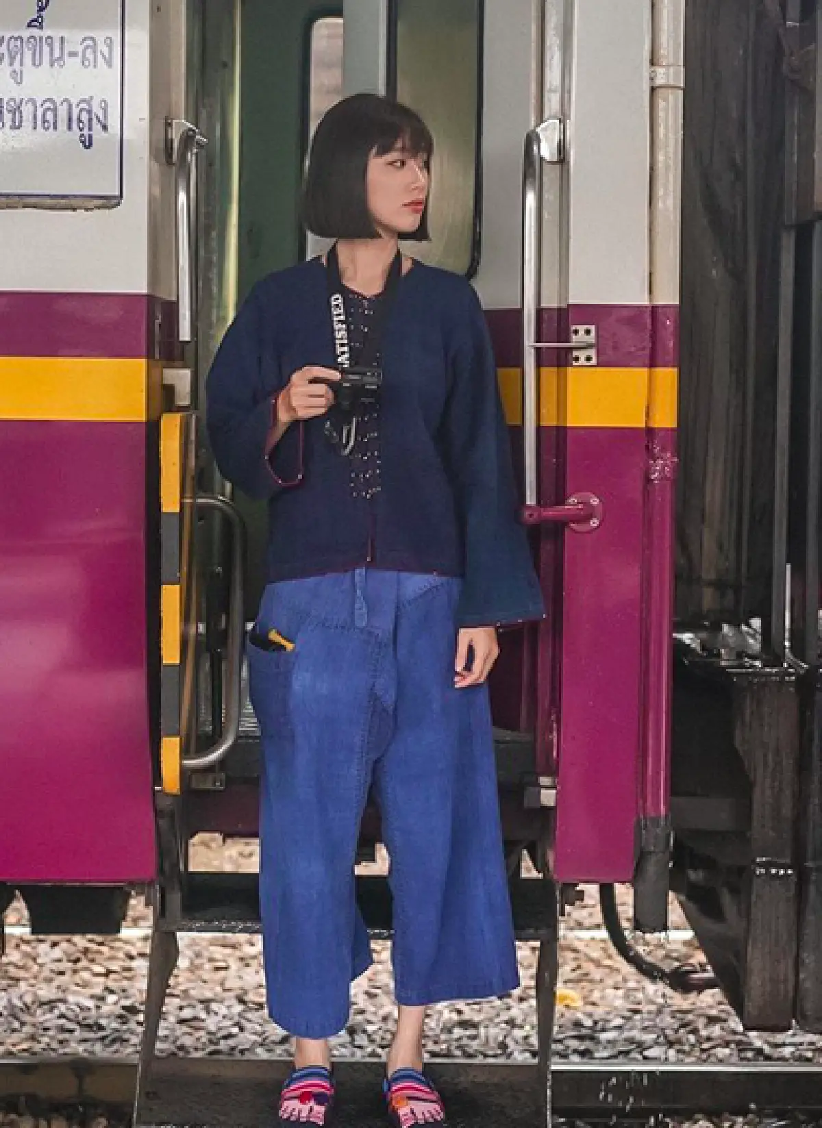 หน้าเด็กหนักมาก! “แก้ว จริญญา” หั่นผมบ๊อบสั้นฝีมือว่าที่เจ้าบ่าว