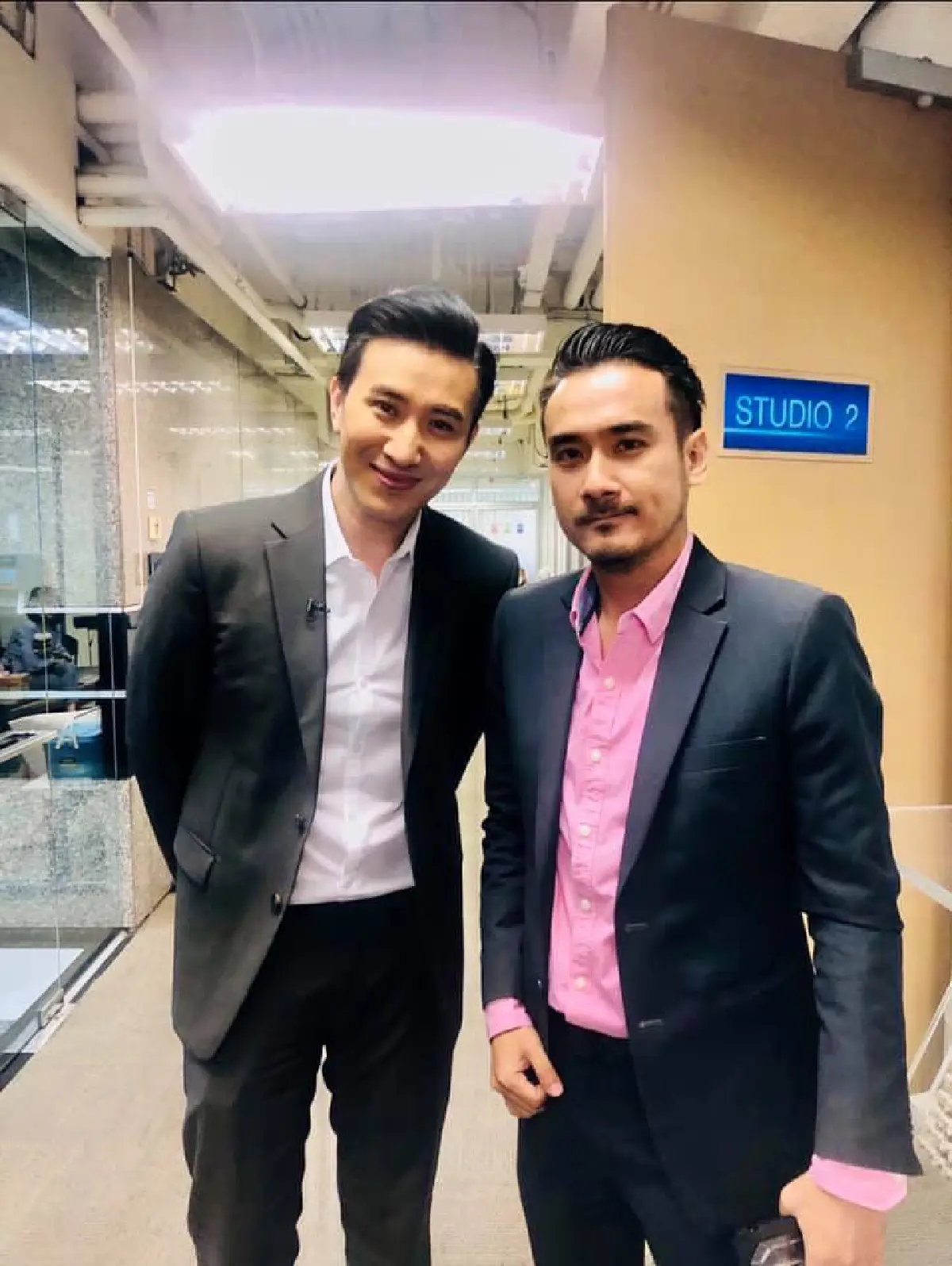 “ทนายเจมส์” เผย “หนุ่ม กรรชัย” คือผู้ปิดทองหลังพระ เคลียร์ “ไมค์-ซาร่า” จนพ่อลูกได้เจอหน้ากัน