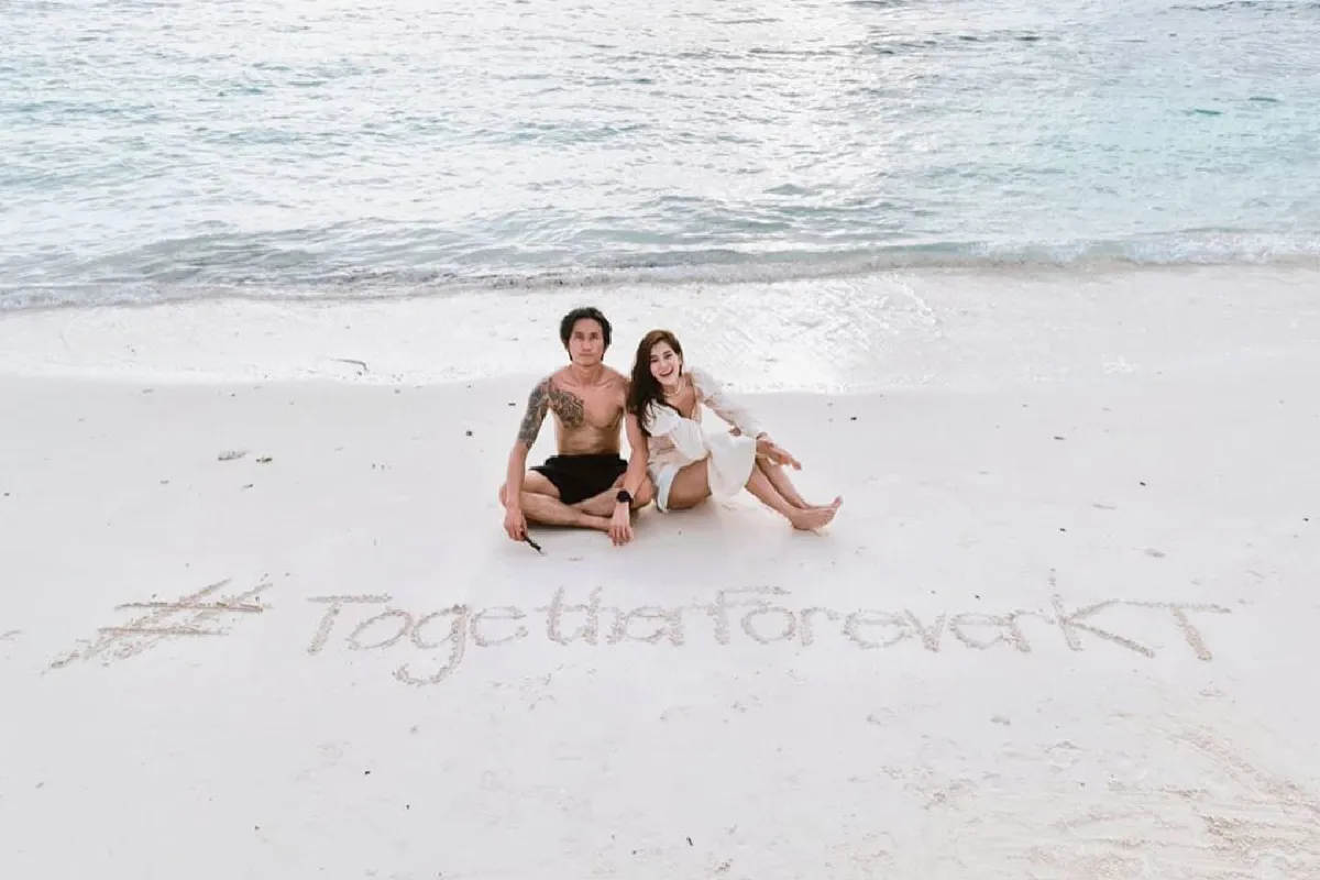 สวยอลังออร่าแรง! ก้อย รัชวิน ลองชุดเจ้าสาวสุดอลังการอีกเซ็ต