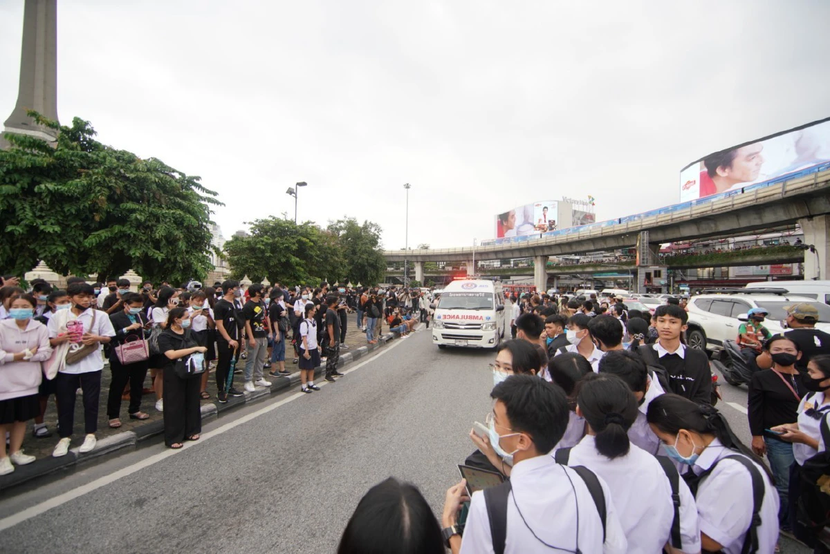 ม็อบมาตามนัดรวมตัวอนุสาวรีย์ชัยสมรภูมิ