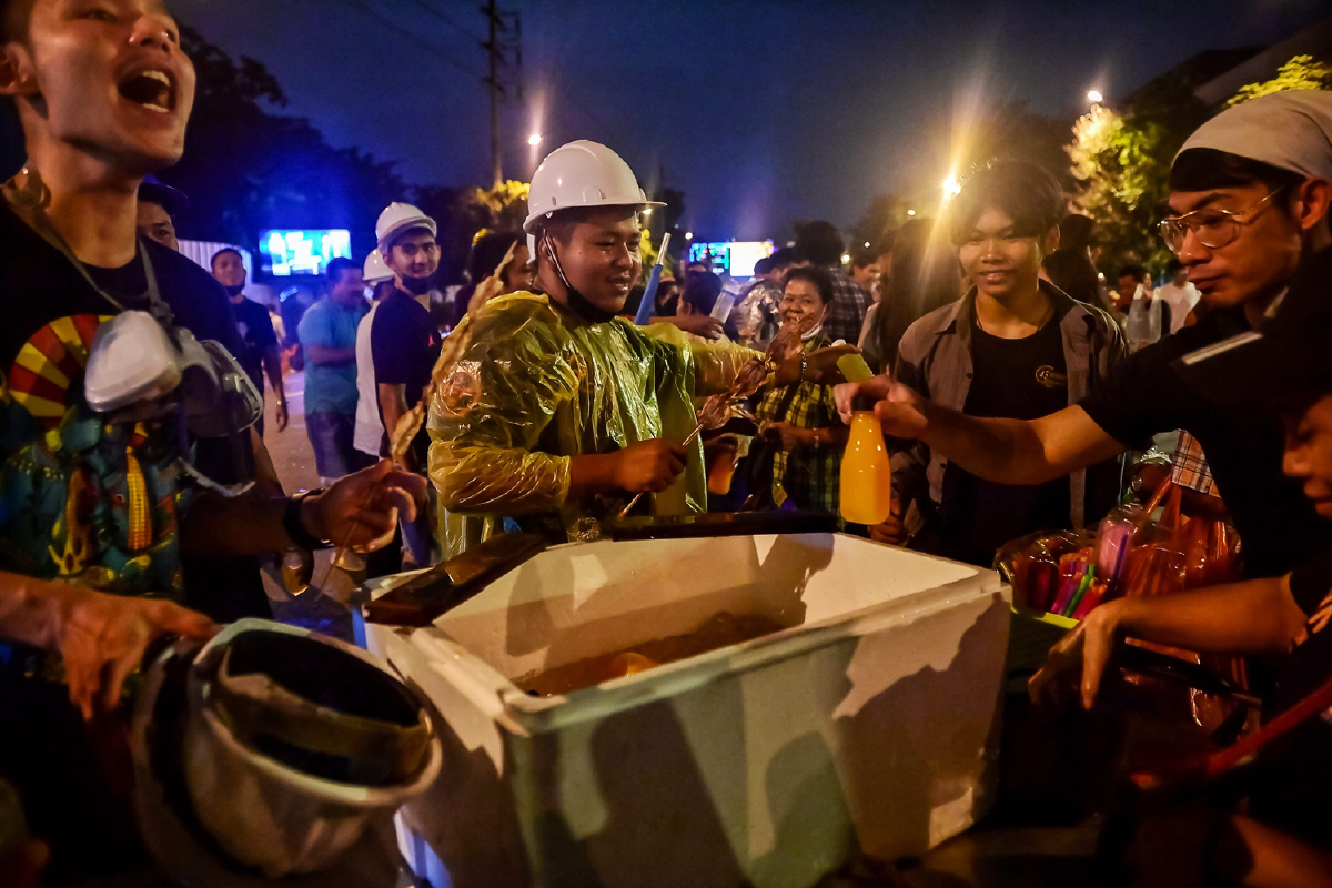 "ซีไอเอ" แห่งม็อบไทยโด่งดังไกลถึงต่างแดน