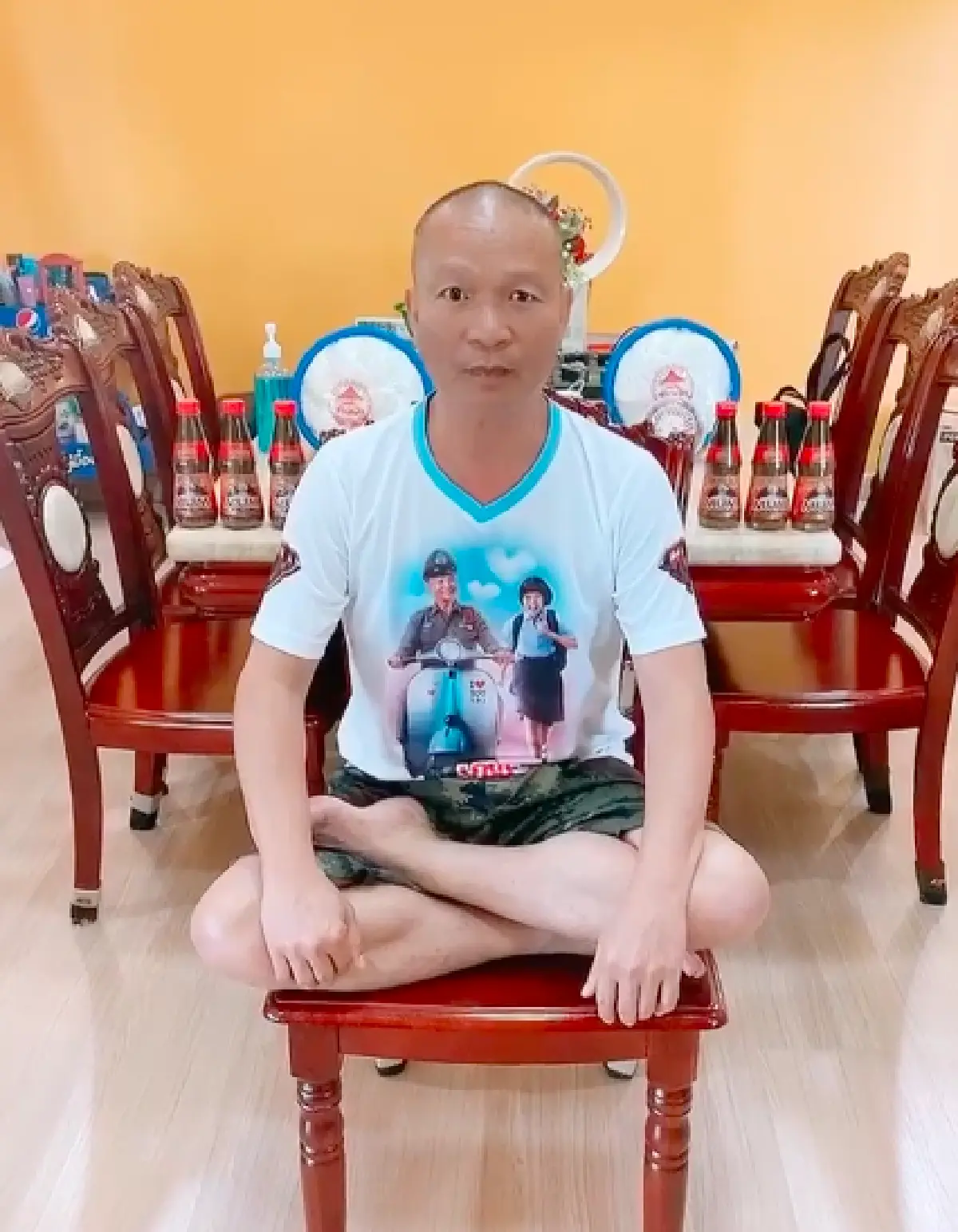 เป็นคนไม่เล่นโซเชียล! "หม่ำ จ๊กมก" เคลียร์กรณีโพสต์สามขีดโยงการเมือง ยังงงมาได้ไง