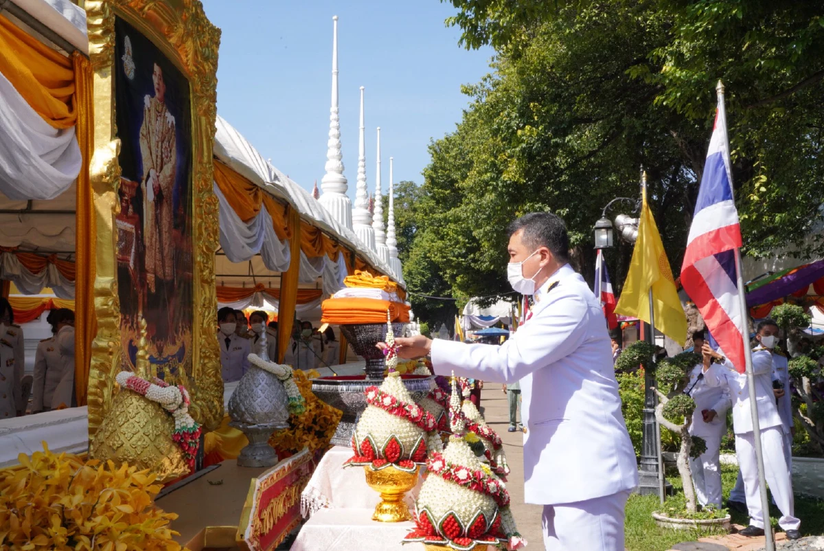 พช.ถวายผ้าพระกฐินพระราชทาน วัดเสนาสนารามฯเมืองกรุงเก่า