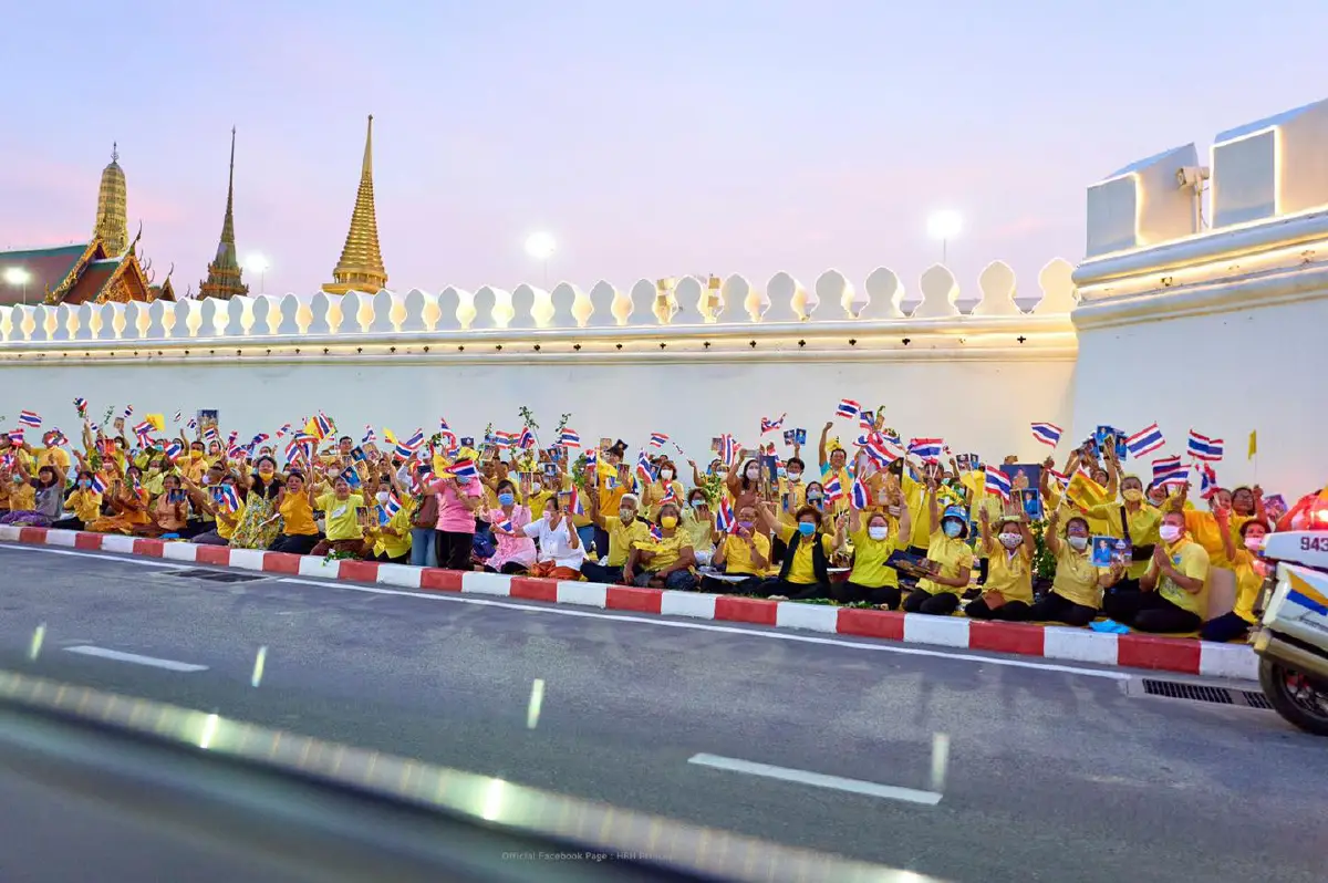 ชมภาพถ่ายฝีพระหัตถ์ "สมเด็จพระเจ้าลูกเธอ เจ้าฟ้าสิริวัณณวรี” ทรงบันทึกระหว่างพระราชดำเนินเยี่ยมเยียนราษฎร