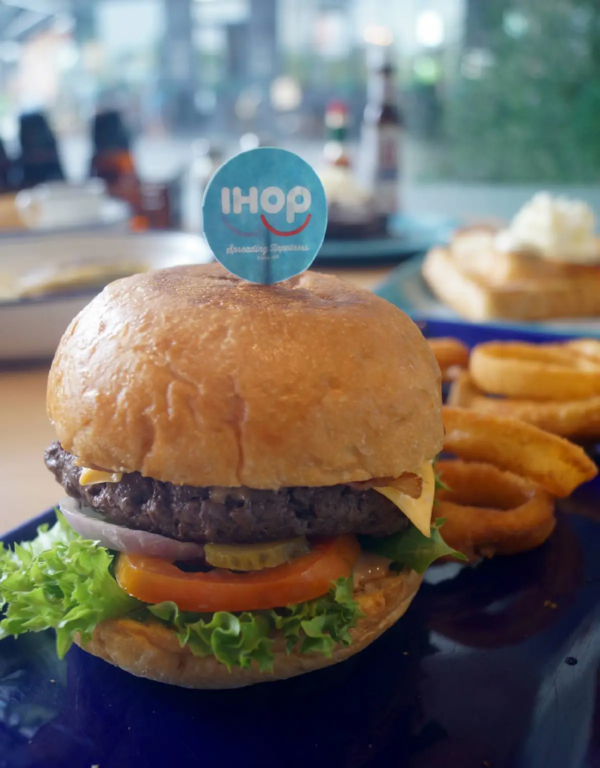 IHOP แพนเค้กแบรนด์ดังกับเมนูเติมพลังสุดอร่อย
