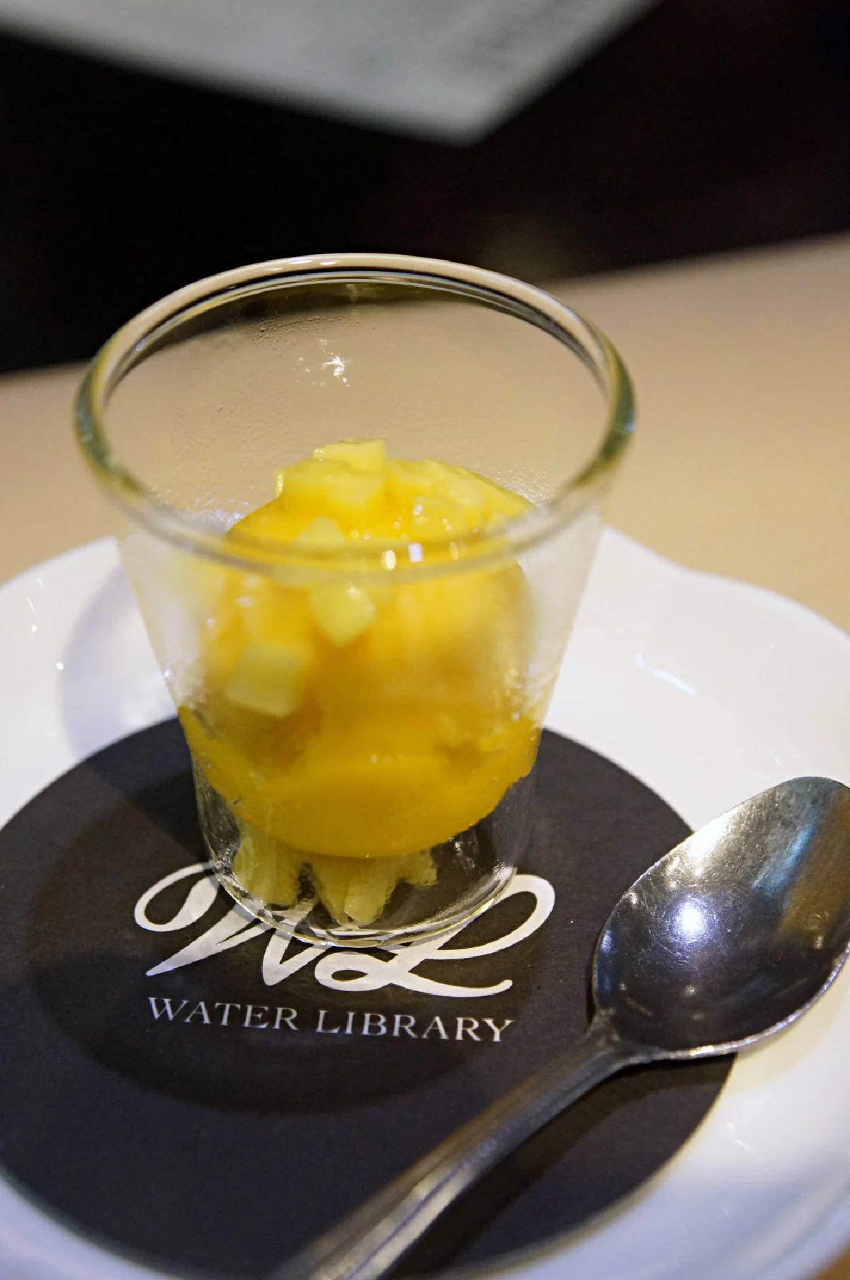 ประสบการณ์หรูกับเมนูใหม่ของ Water Library @Central Embassy