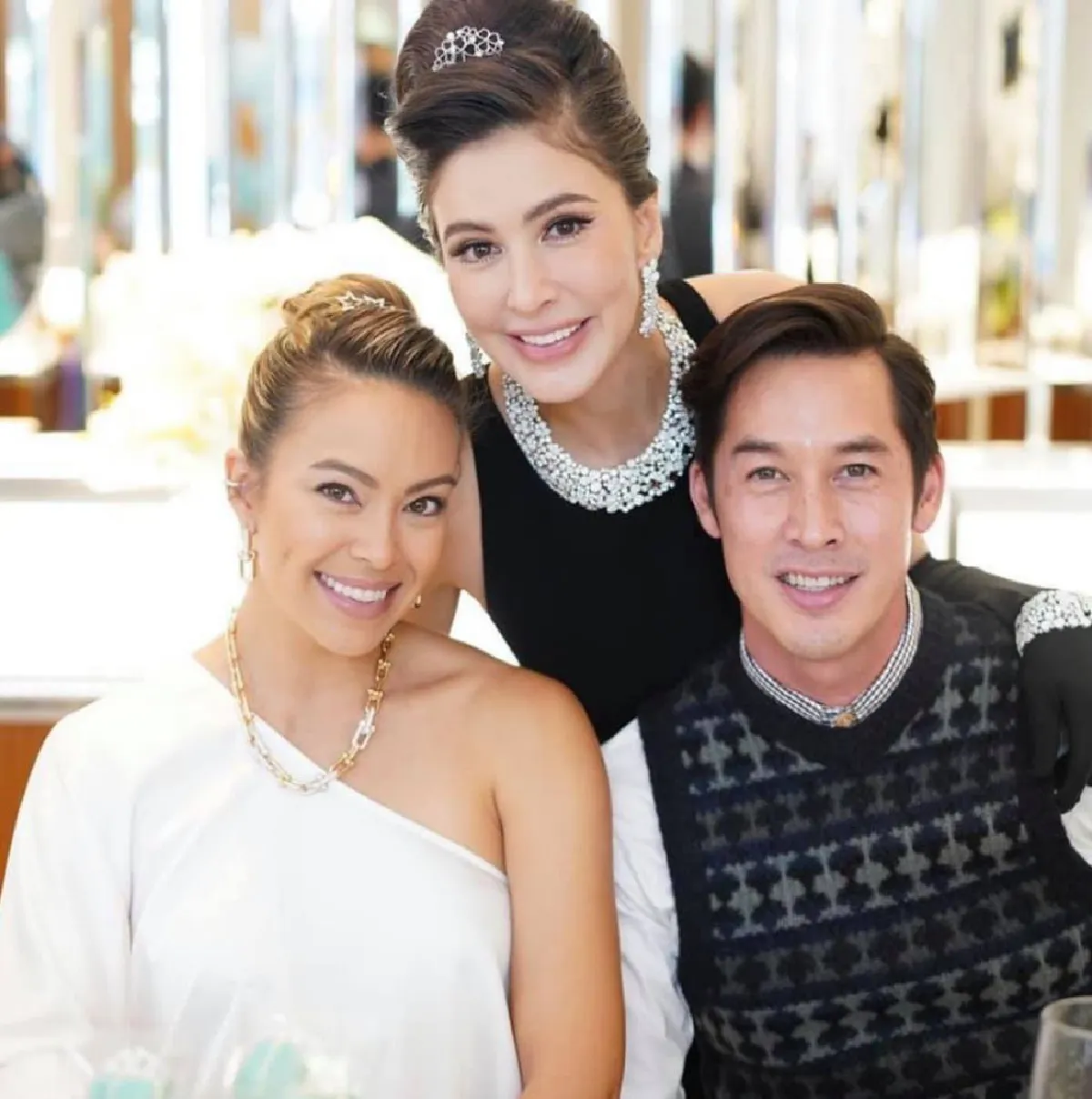 “ศรีริต้า เจนเซ่น” จัดวันเกิดในร้านเพชรสุดหรู อบอุ่นหรูหราตามสไตล์!!